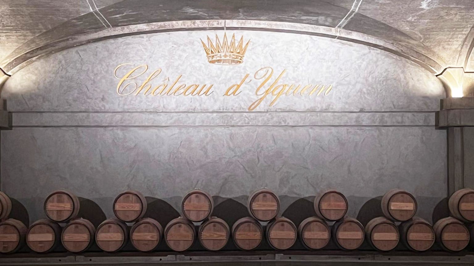 Exploring Ch. D’Yquem and Cheval Blanc 16:9