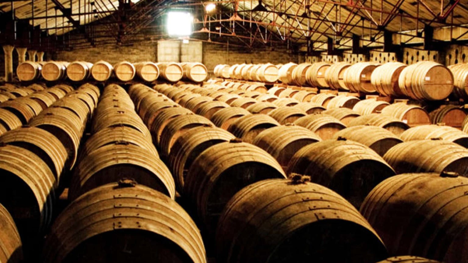 Guide to buying bespoke whisky casks